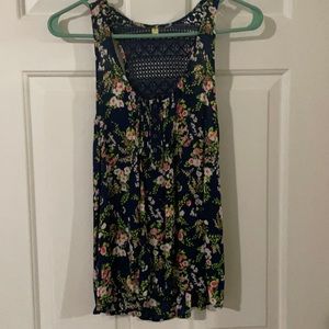 Princess Vera Wang Floral Tank